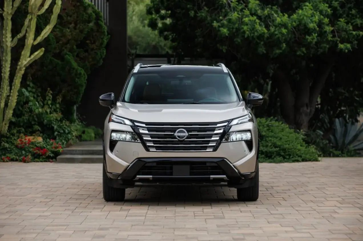 Nissan Rogue Platinum AWD 2024