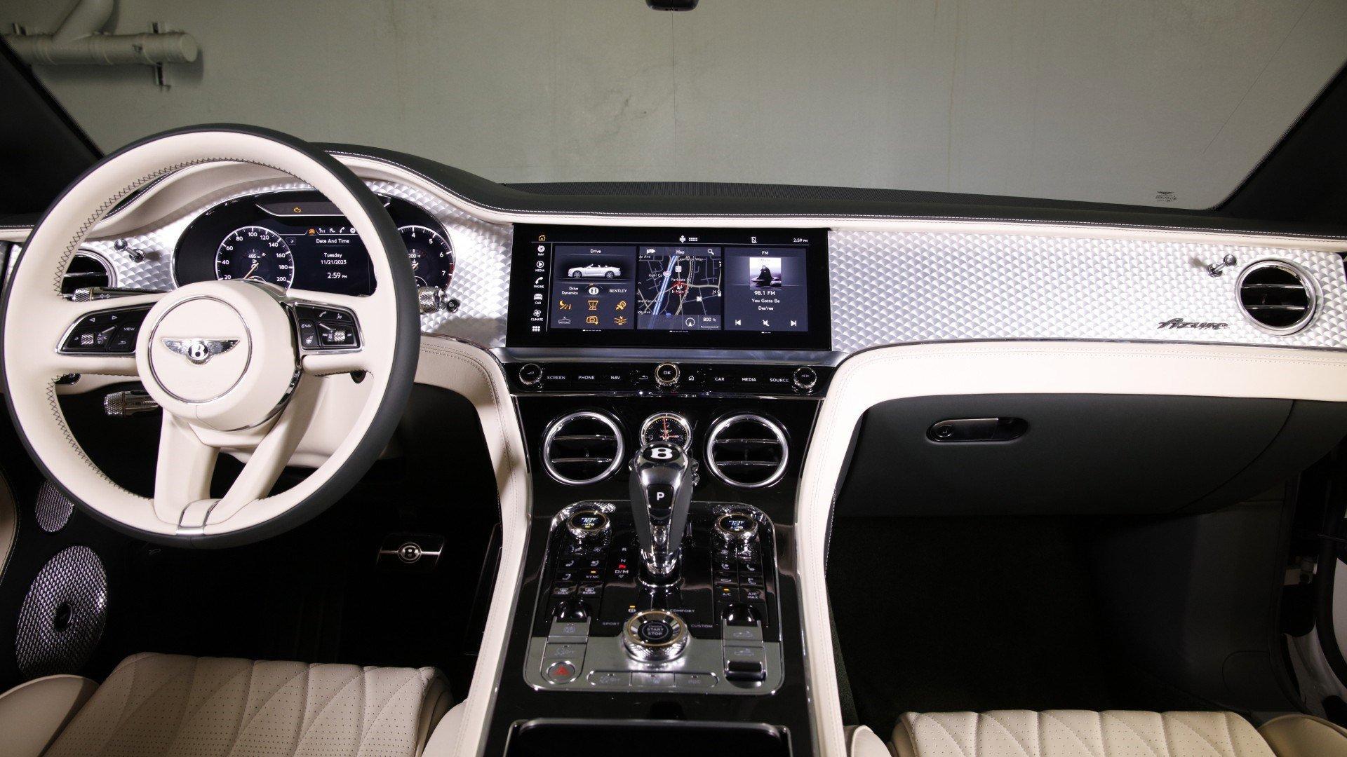 Bentley Continental GT V8 2024