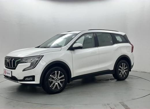 Mahindra XUV700