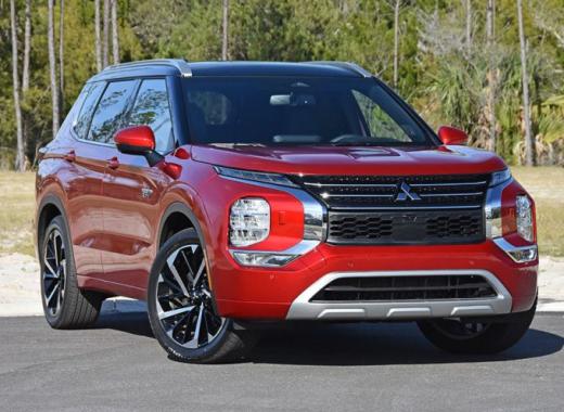 Mitsubishi Outlander SEL S-AWC 2024
