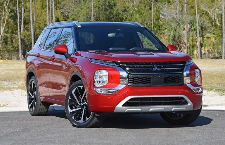 Mitsubishi Outlander SEL S-AWC 2024