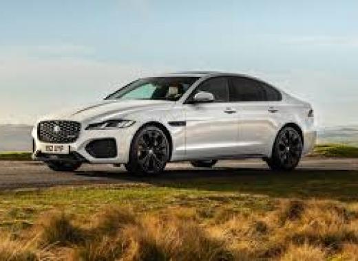 Jaguar XF P300 R-Dynamic S AWD 2024
