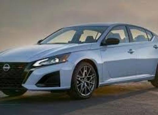 Nissan Altima SR VC-Turbo 2024